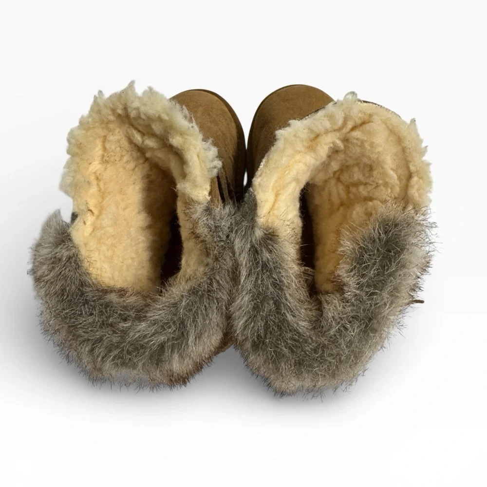 Paws by Bearpaw Chestnut Suede Shorty Boots Fur Lined Buckle Kids US 13